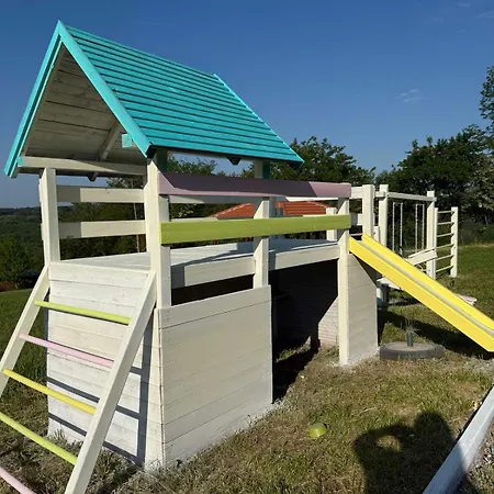 Zen Cherry House- Vikendica Na Dan Sa Bazenom1,5ha Izmedju Avale I Kosmaja Villa Drobnjaci