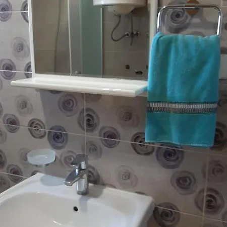 Zen Cherry House- Vikendica Na Dan Sa Bazenom1,5ha Izmedju Avale I Kosmaja