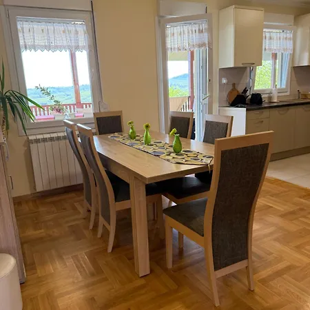 Zen Cherry House- Vikendica Na Dan Sa Bazenom1,5ha Izmedju Avale I Kosmaja Villa *