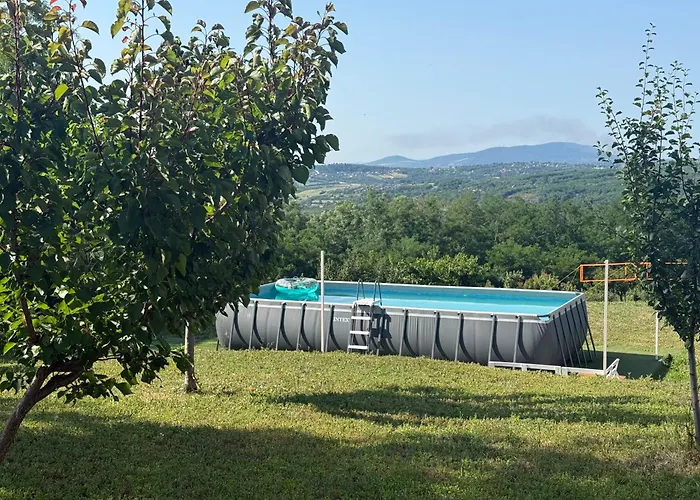 빌라 Zen Cherry House- Vikendica Na Dan Sa Bazenom1,5ha Izmedju Avale I Kosmaja