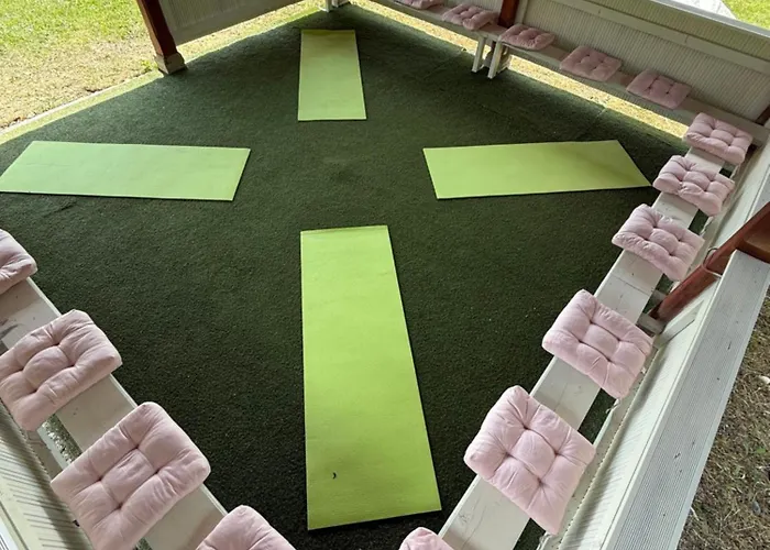 Zen Cherry House- Vikendica Na Dan Sa Bazenom1,5ha Izmedju Avale I Kosmaja 빌라