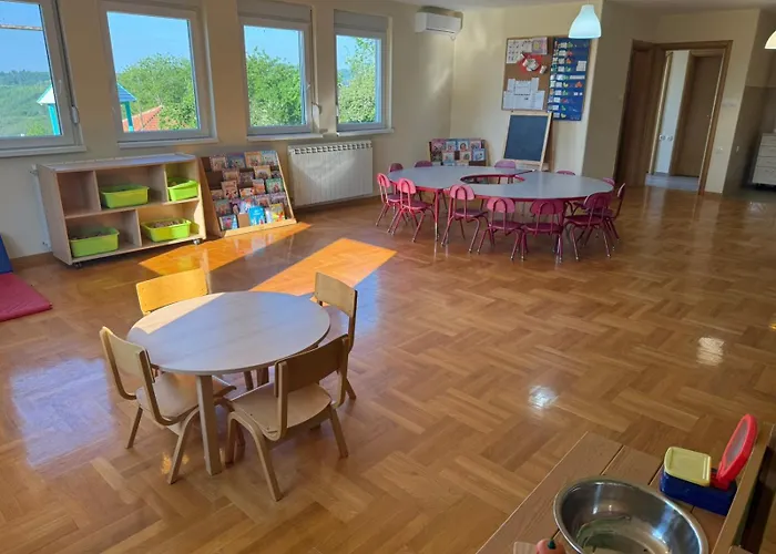 빌라 Zen Cherry House- Vikendica Na Dan Sa Bazenom1,5ha Izmedju Avale I Kosmaja Drobnjaci