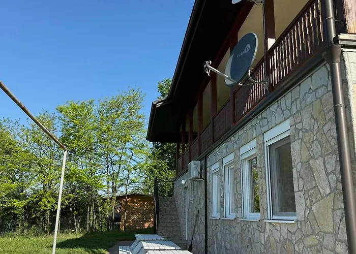 Zen Cherry House- Vikendica Na Dan Sa Bazenom1,5ha Izmedju Avale I Kosmaja