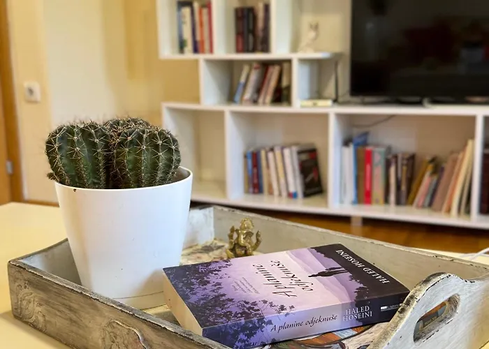 Zen Cherry House- Vikendica Na Dan Sa Bazenom1,5ha Izmedju Avale I Kosmaja