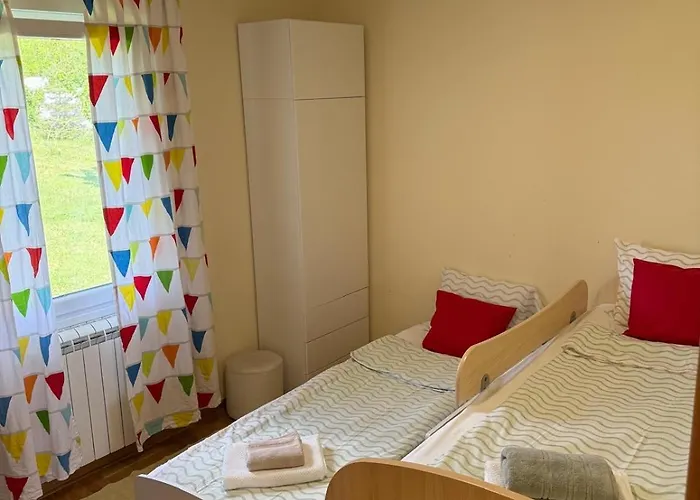 Zen Cherry House- Vikendica Na Dan Sa Bazenom1,5ha Izmedju Avale I Kosmaja 빌라 Drobnjaci